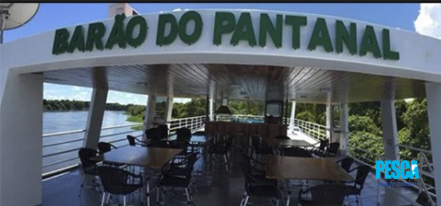 Barco Barão do Pantanal
