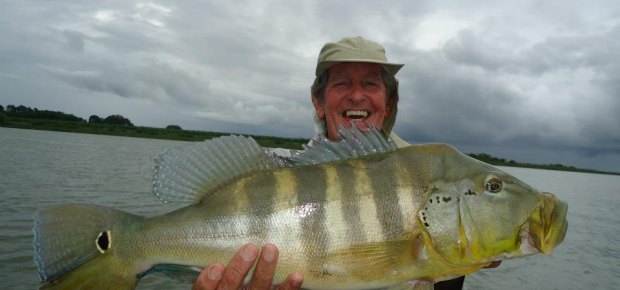 PESCA NO RIO PARANÁ - BRASIL